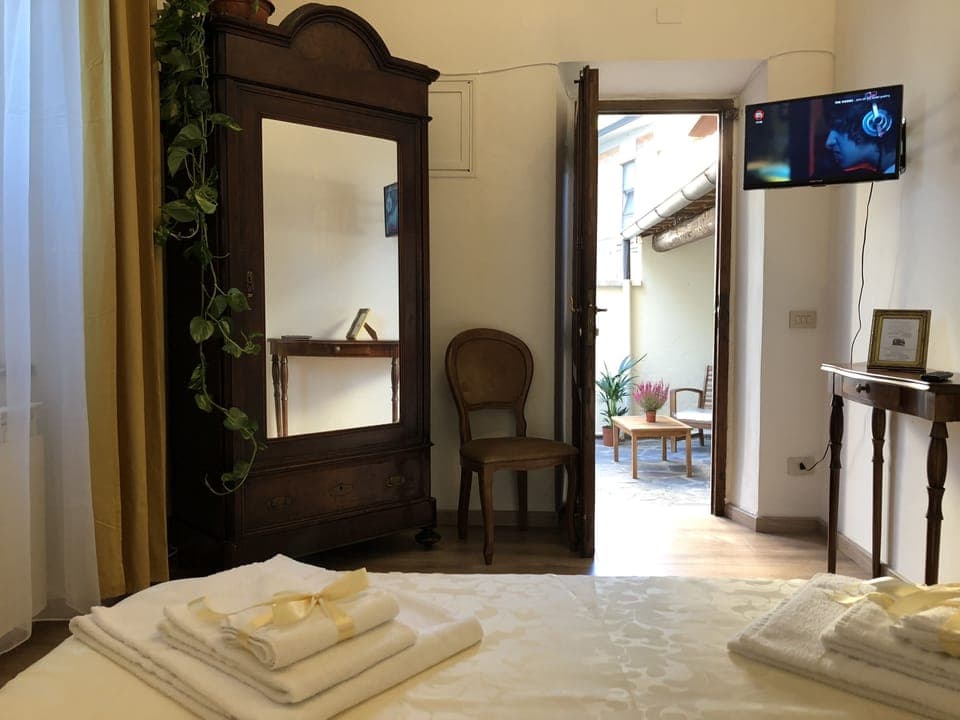 Double Room, Patio | Room amenity