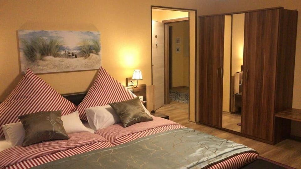 Minibar, in-room safe, desk, soundproofing