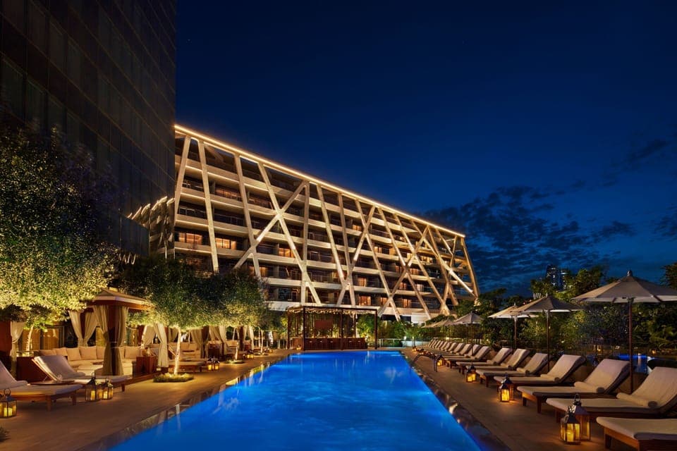 2 outdoor pools, open 9:00 AM to 7:00 PM, free cabanas, pool umbrellas