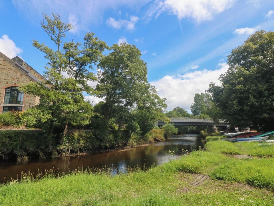 Cottage | Property grounds