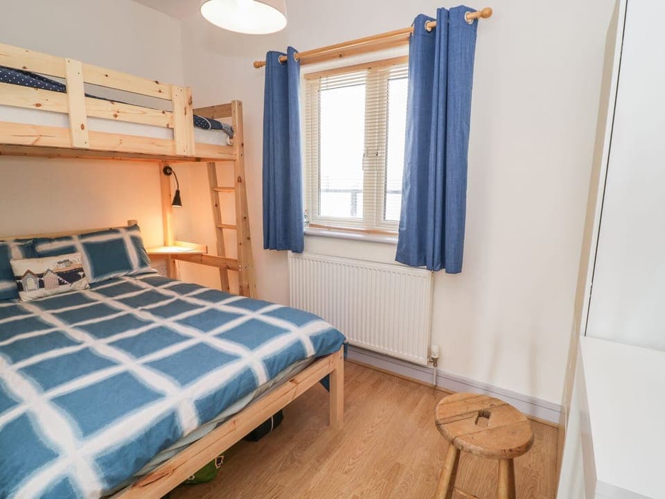 Cottage | 2 bedrooms, individually decorated, individually furnished, free WiFi