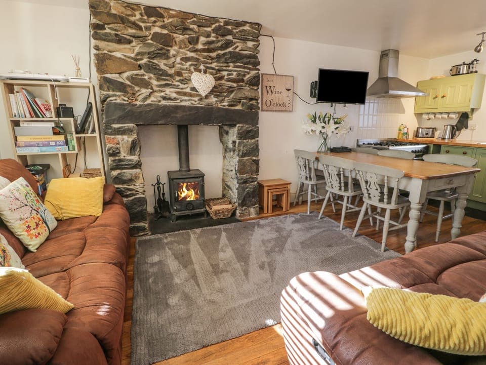 Cottage | Living room | TV, DVD player