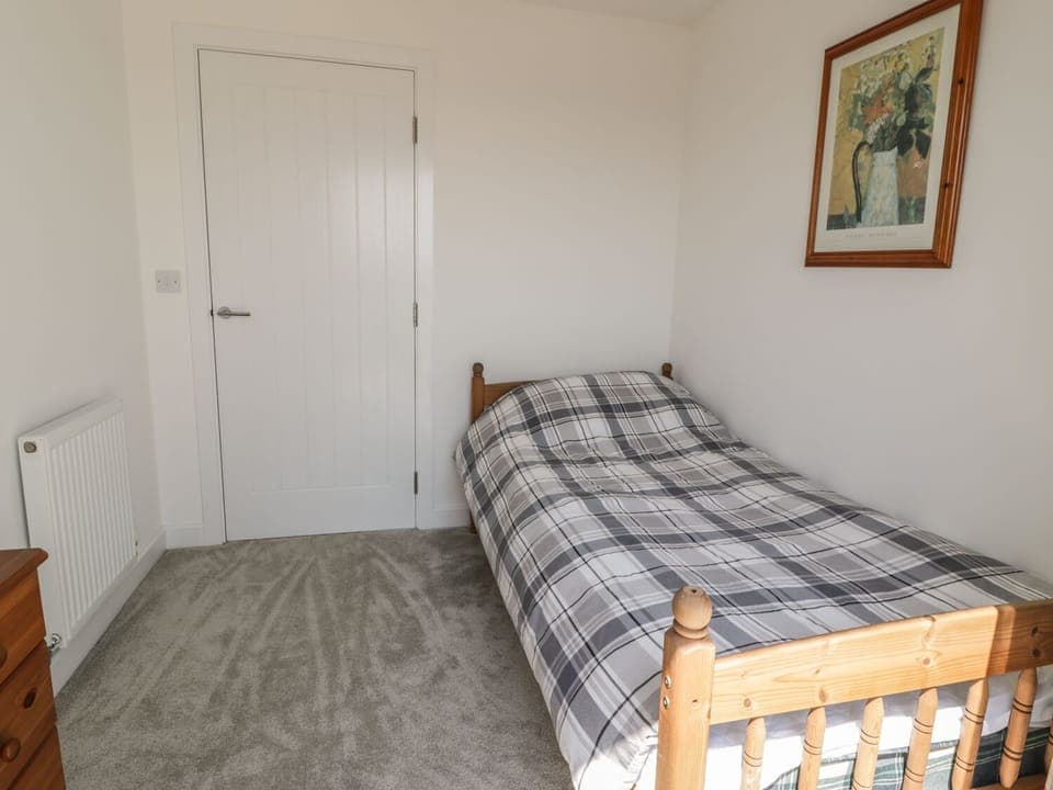 Cottage | 4 bedrooms, individually decorated, individually furnished, free WiFi