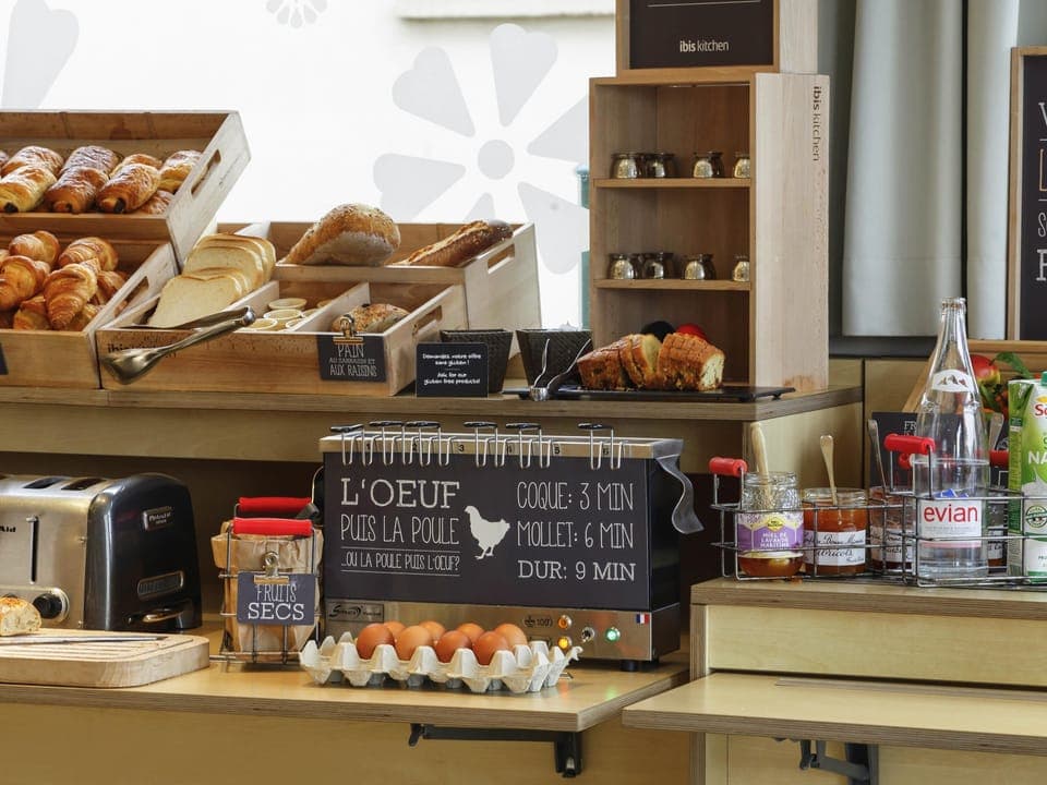 Daily buffet breakfast (EUR 12.90 per person)