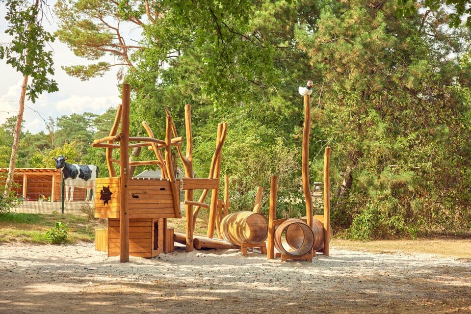 Children's play area - outdoor