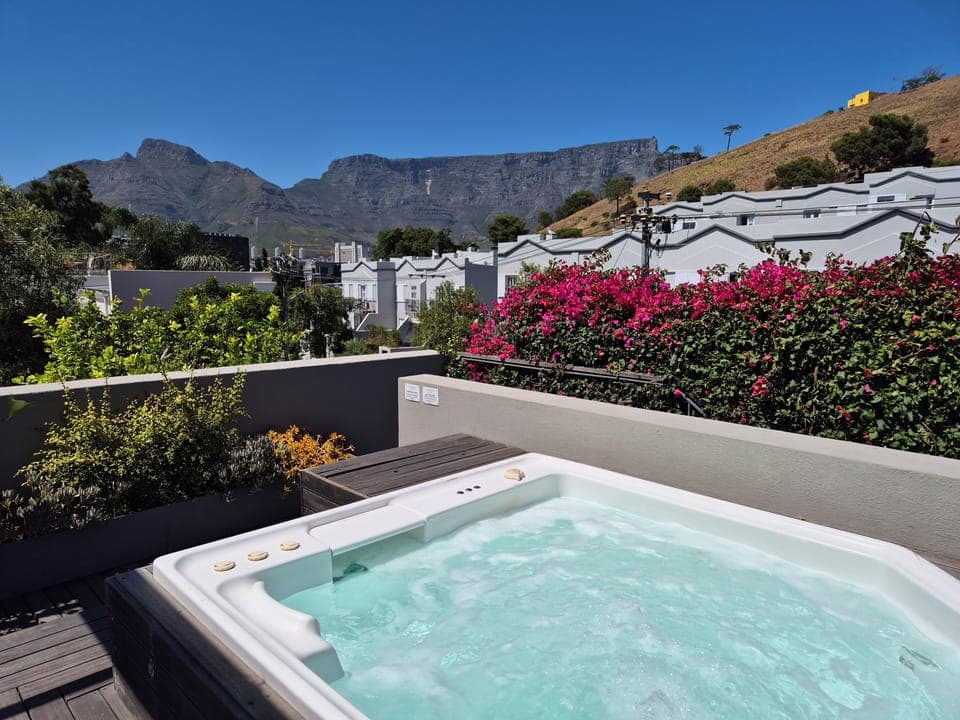 Exclusive Cottage, 3 Bedrooms, Hot Tub, Mountain View (2 Bayview Terrace 2 night min stay ) | Terrace/patio