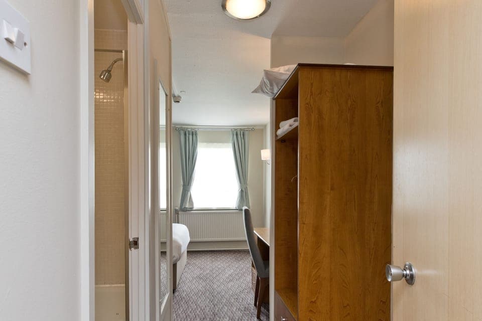 Double Room, Ensuite | Desk, WiFi, bed sheets