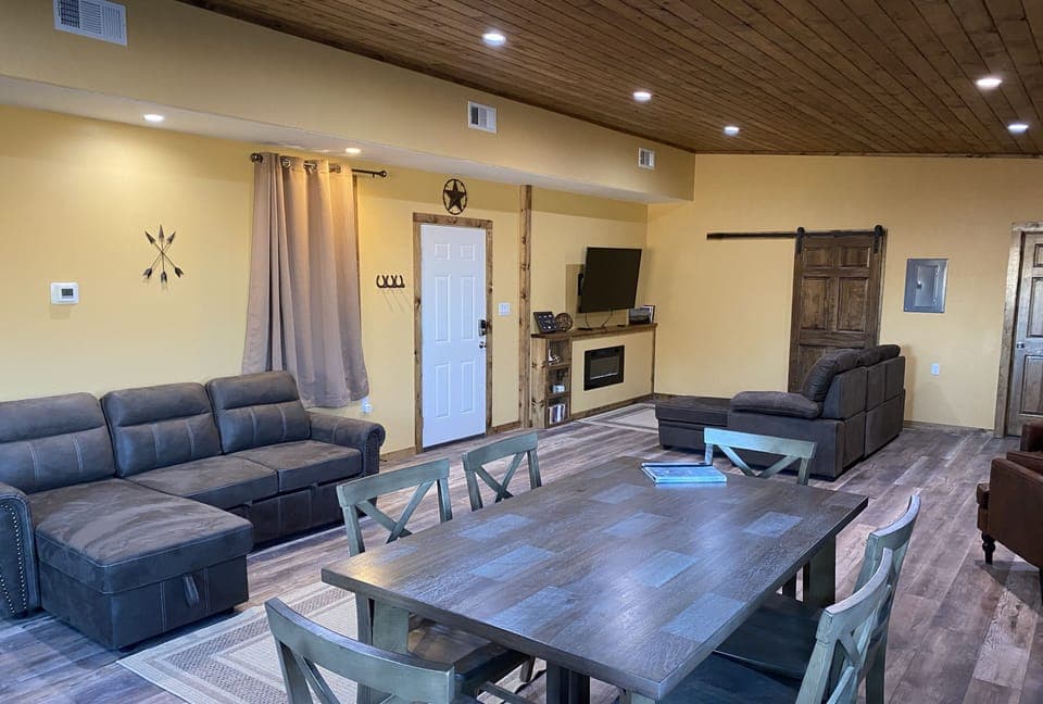 Panoramic Studio Suite | Living area