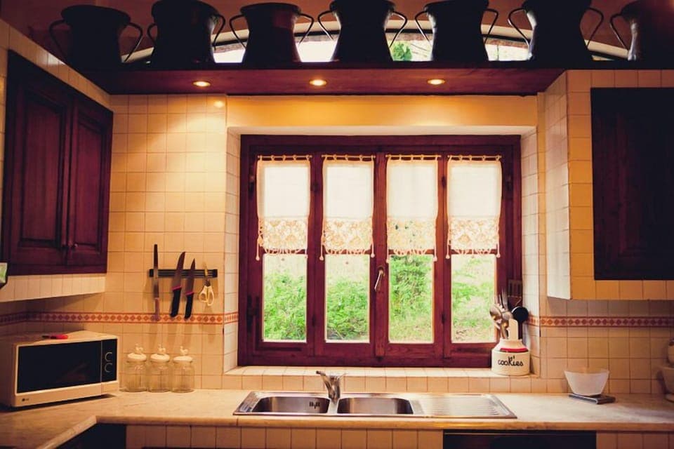 Villa, Multiple Bedrooms | Private kitchen | Full-size fridge, microwave, oven, stovetop