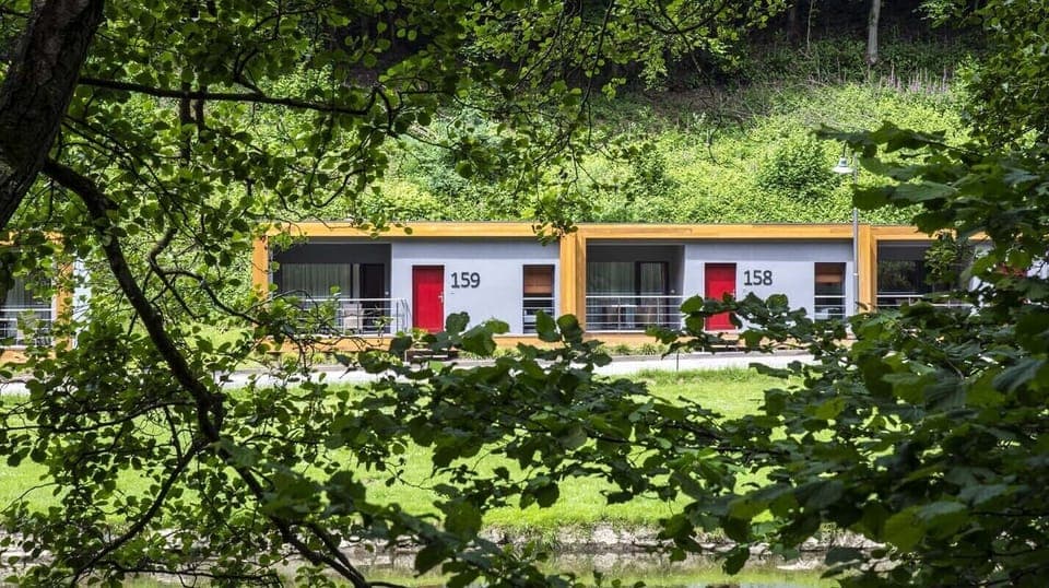 Cottage | Minibar, in-room safe, desk, soundproofing