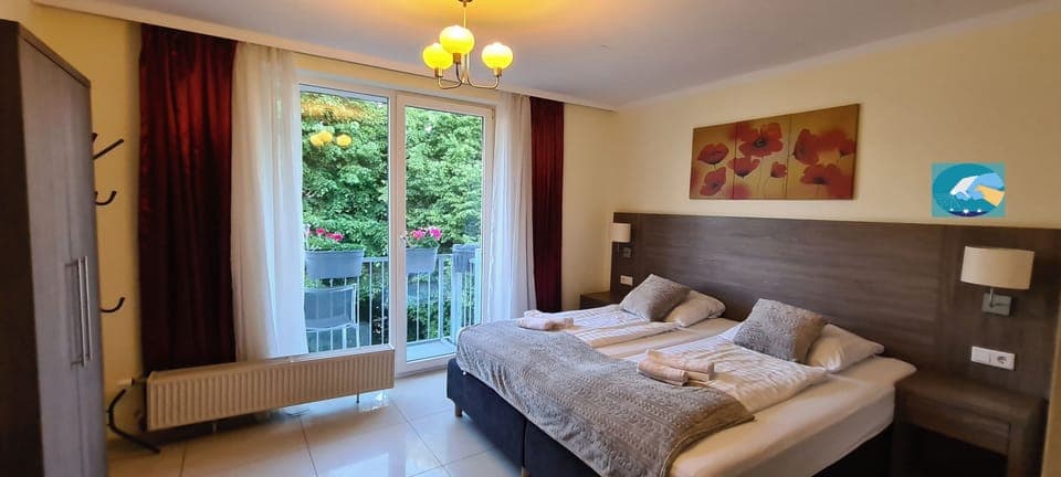 Double or Twin Room, Balcony | Minibar, desk, laptop workspace, free WiFi