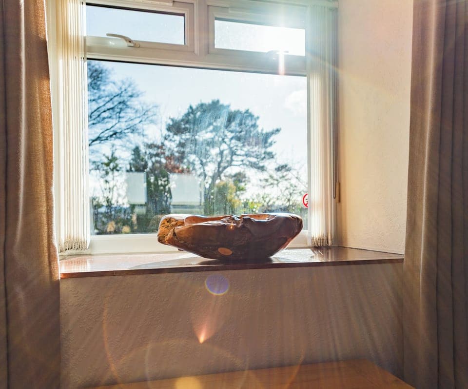 Family Cottage | Living area | Flat-screen TV