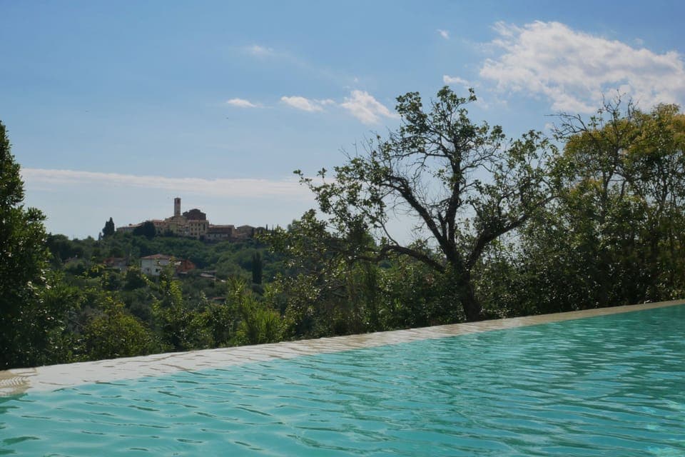 Seasonal outdoor pool, pool umbrellas, sun loungers