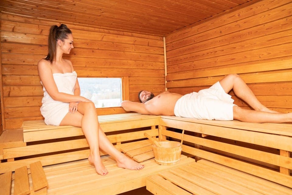 Sauna, steam room