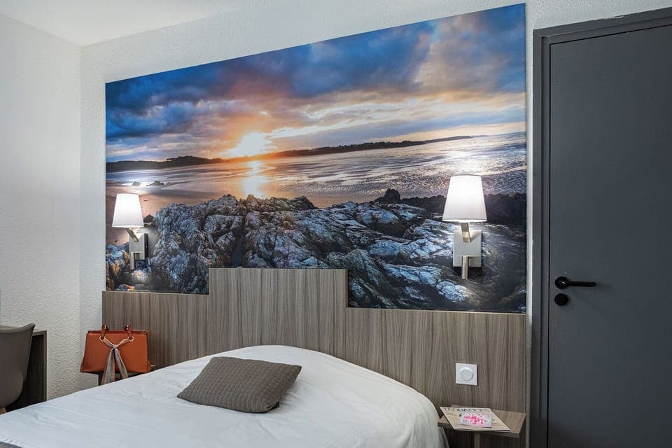 Premium bedding, individually decorated, individually furnished, desk