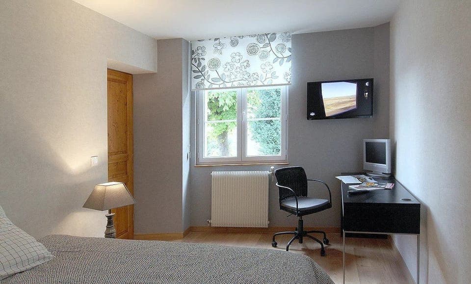 Classic Single Room, 1 Twin Bed, Non Smoking (Chambre 3) | Premium bedding, individually decorated, individually furnished, desk