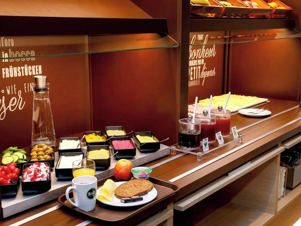 Daily buffet breakfast (EUR 13.90 per person)