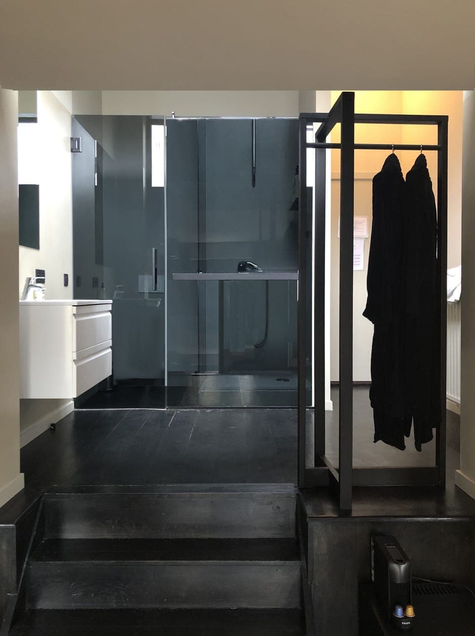 Suite, Terrace | Premium bedding, in-room safe, individually decorated, desk