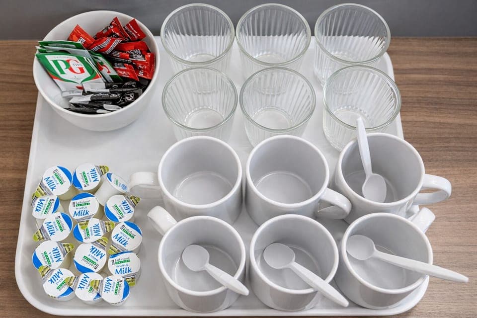 Executive Suite, Ensuite (Sleeps 6) | Individually decorated, individually furnished, laptop workspace