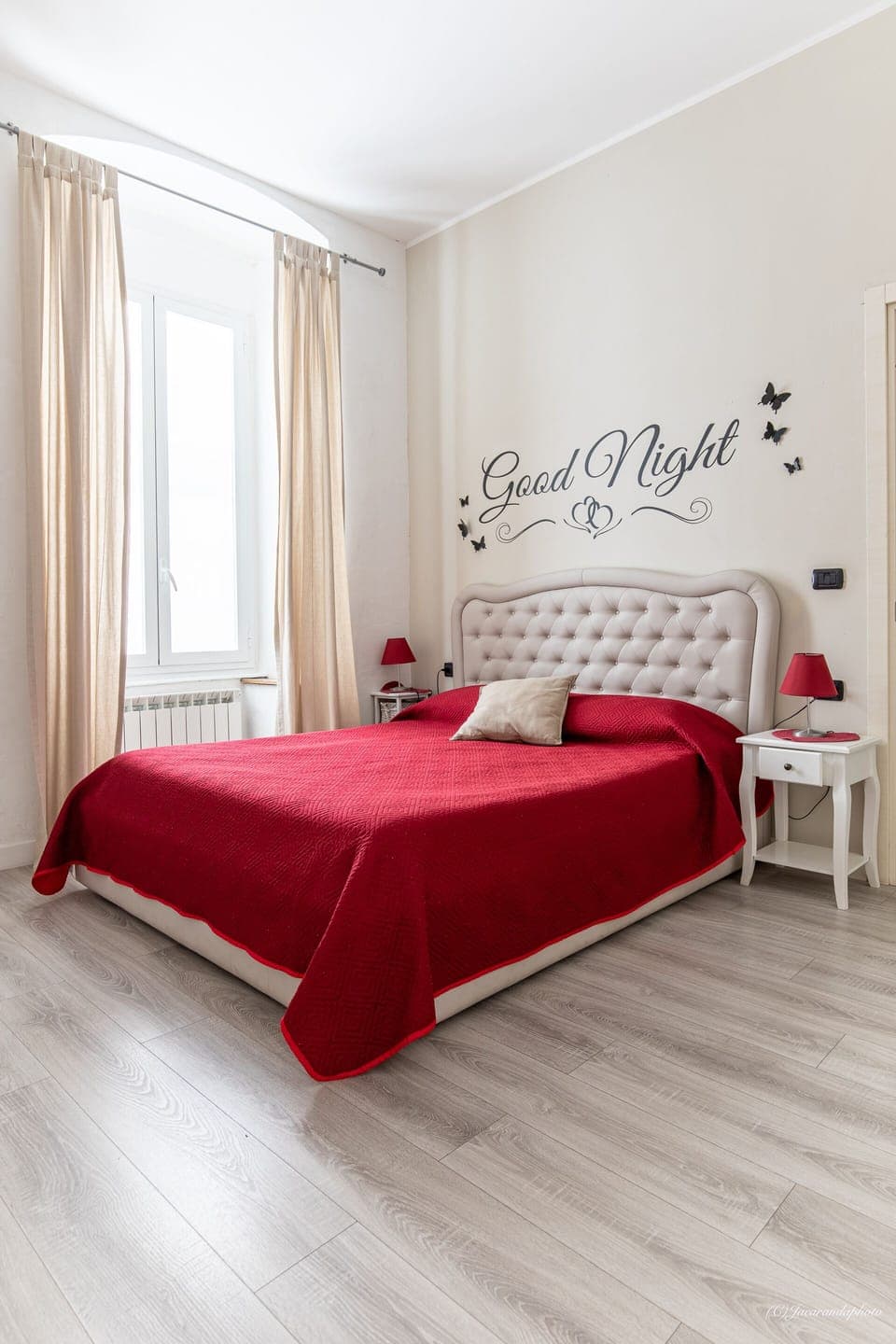 Deluxe Double Room | Desk, free WiFi, bed sheets