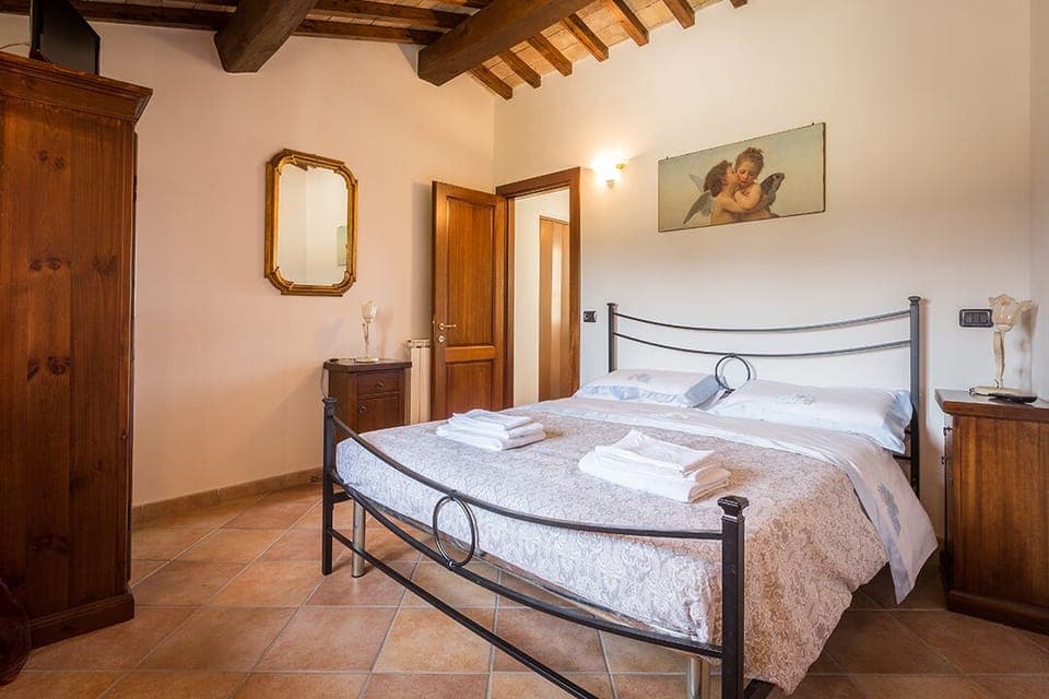 Superior Apartment | Individually decorated, individually furnished, desk, soundproofing