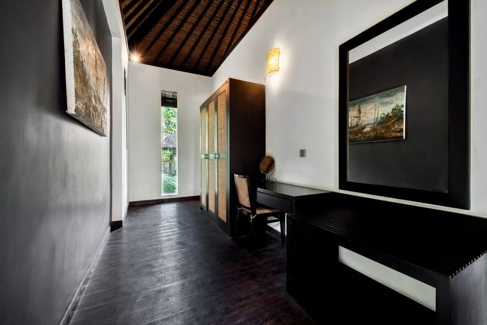 Villa 7 Bedrooms Private Pool, Valley View | 7 bedrooms, in-room safe, blackout drapes, iron/ironing board