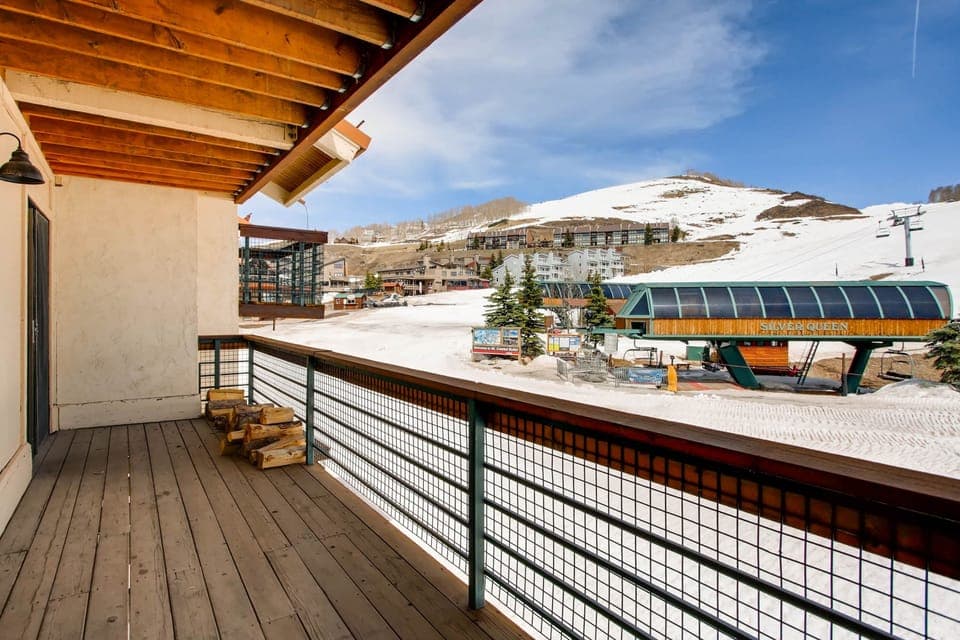 Condo, 1 Bedroom | Property grounds