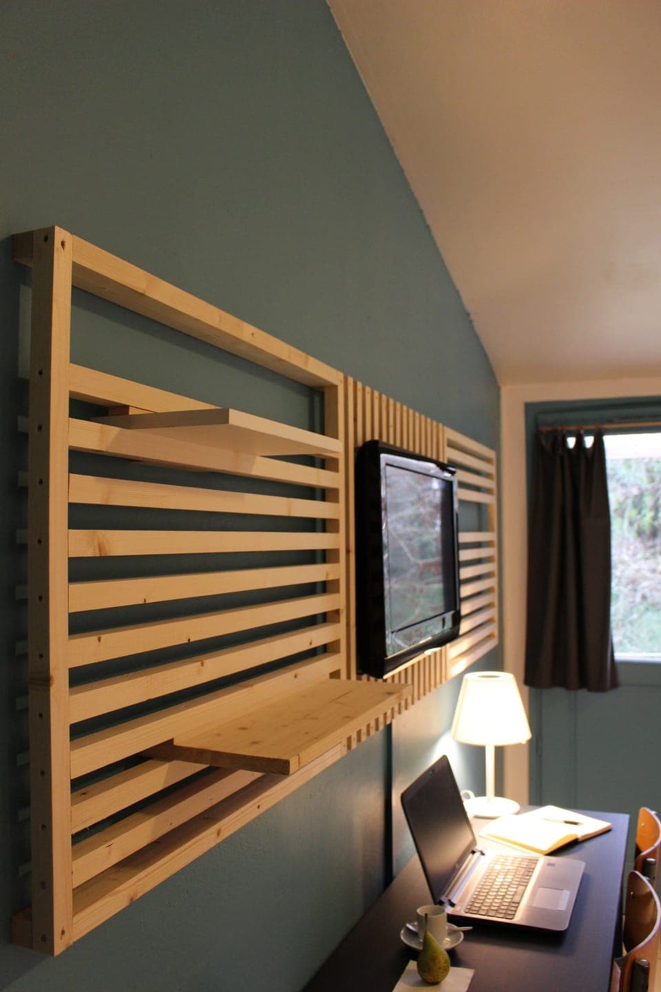 Quadruple Room, Multiple Beds, Non Smoking | Individually decorated, individually furnished, desk, soundproofing