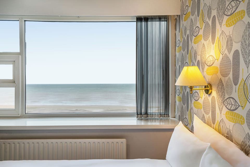 Standard Double Room, Sea View | Iron/ironing board, free WiFi, bed sheets
