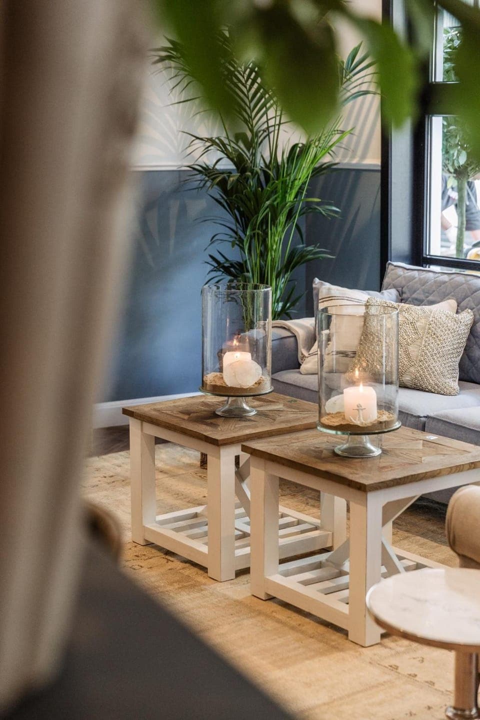 38-inch flat-screen TV with satellite channels, TV, books