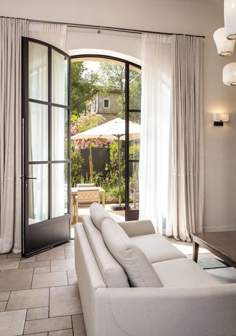 Rosemary Suite, private hot tub | Premium bedding, minibar, in-room safe, individually decorated