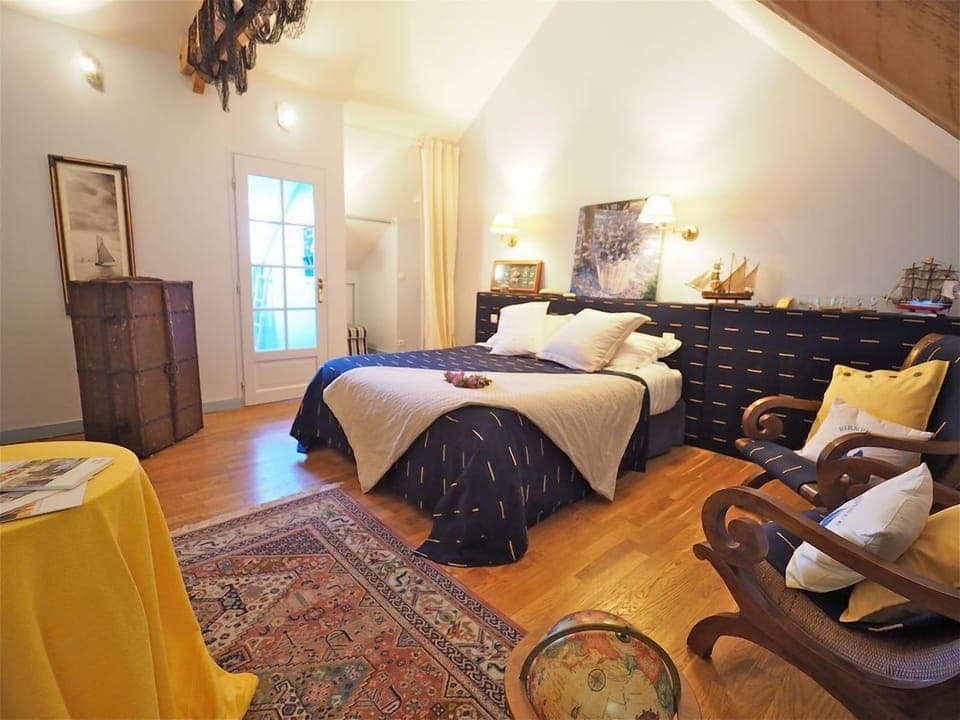 Comfort Double Room (N 2) | Premium bedding, Select Comfort beds, individually decorated