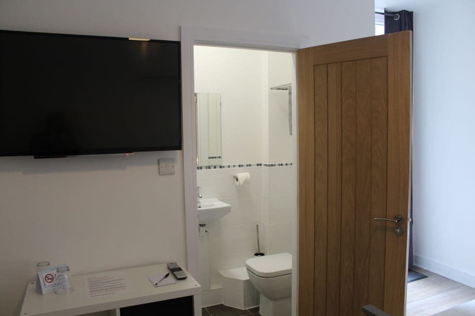 Deluxe Triple Room, Ensuite