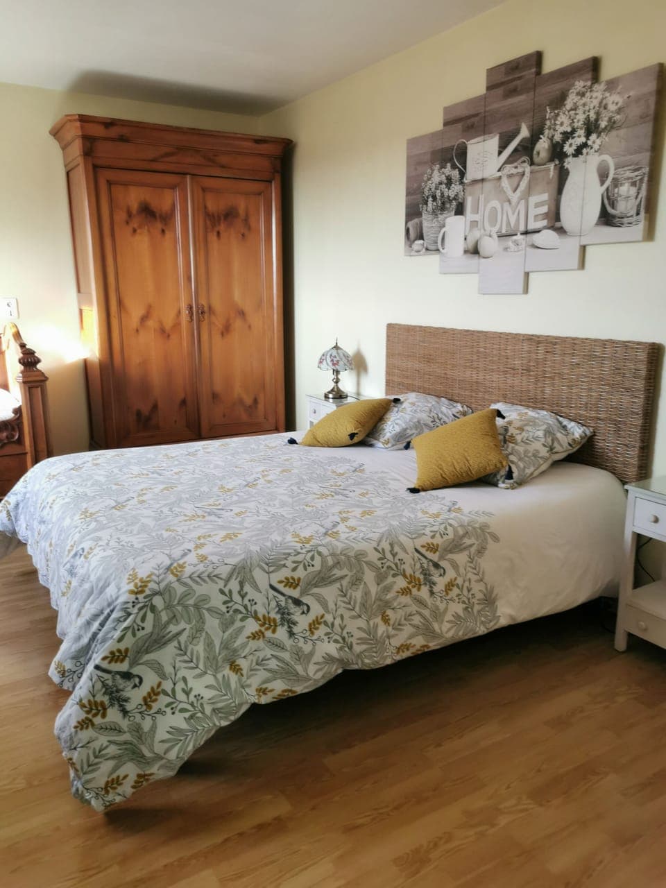 Comfort Double Room | Individually decorated, individually furnished, desk