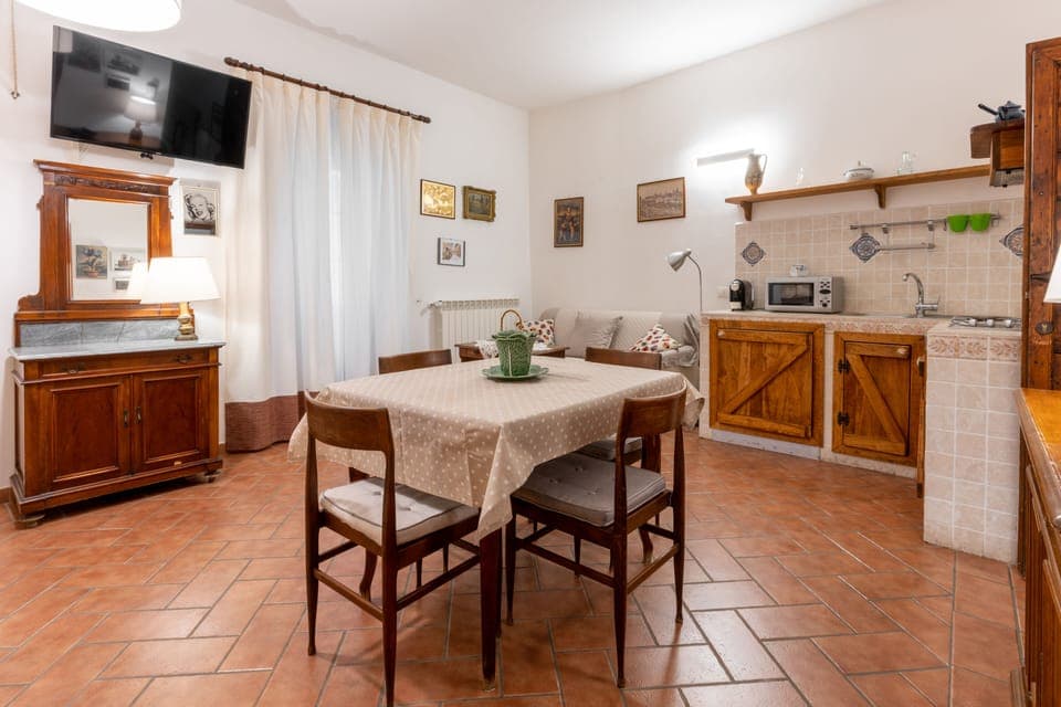 Superior Room, Balcony | Private kitchen | Fridge, electric kettle