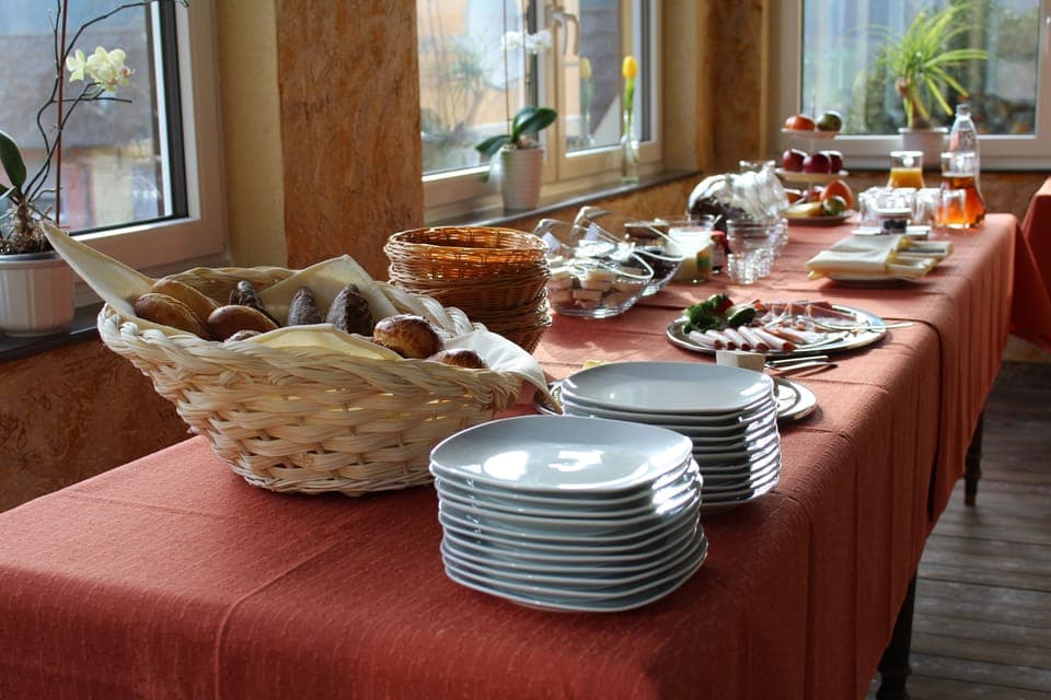 Free daily buffet breakfast