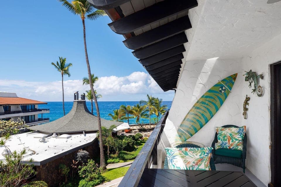 Condo, 1 King Bed with Sofa bed (Casa De Emdeko 330) | Property grounds