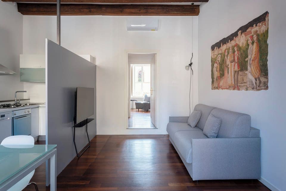 Apartment | Living area | Smart TV