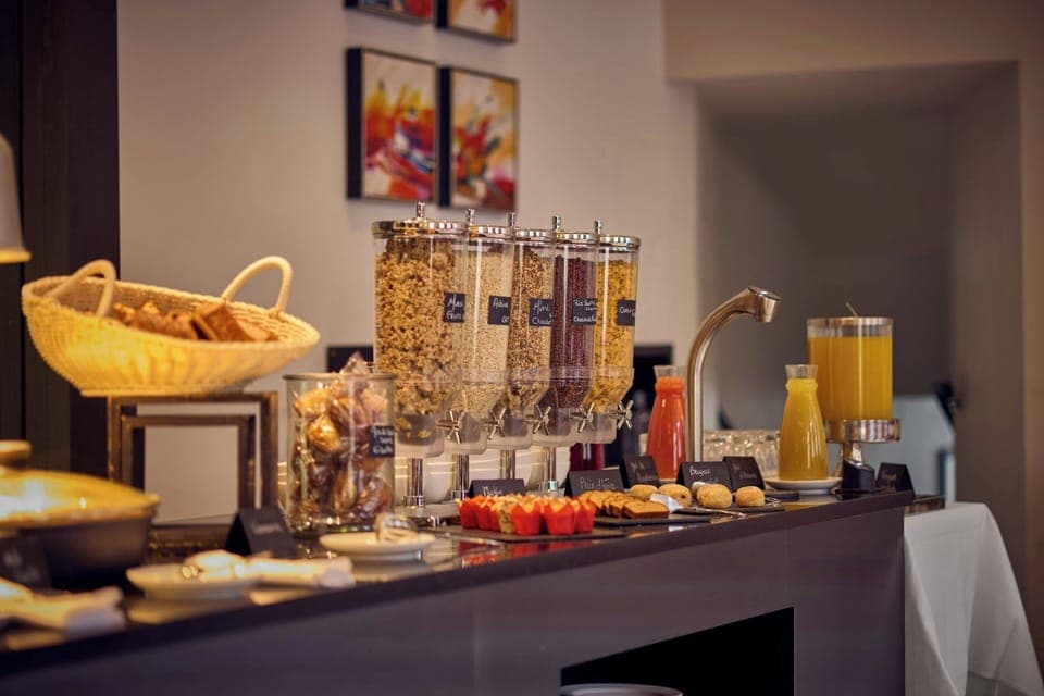 Daily buffet breakfast (EUR 28.00 per person)
