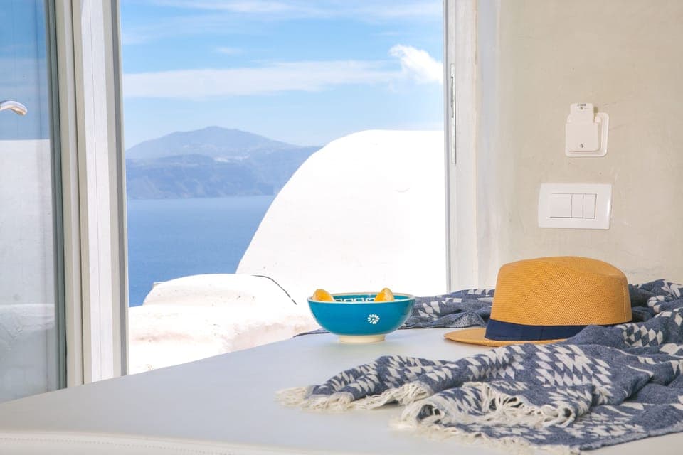 House, 1 Bedroom, Jetted Tub, Sea View (Cave) | View from room