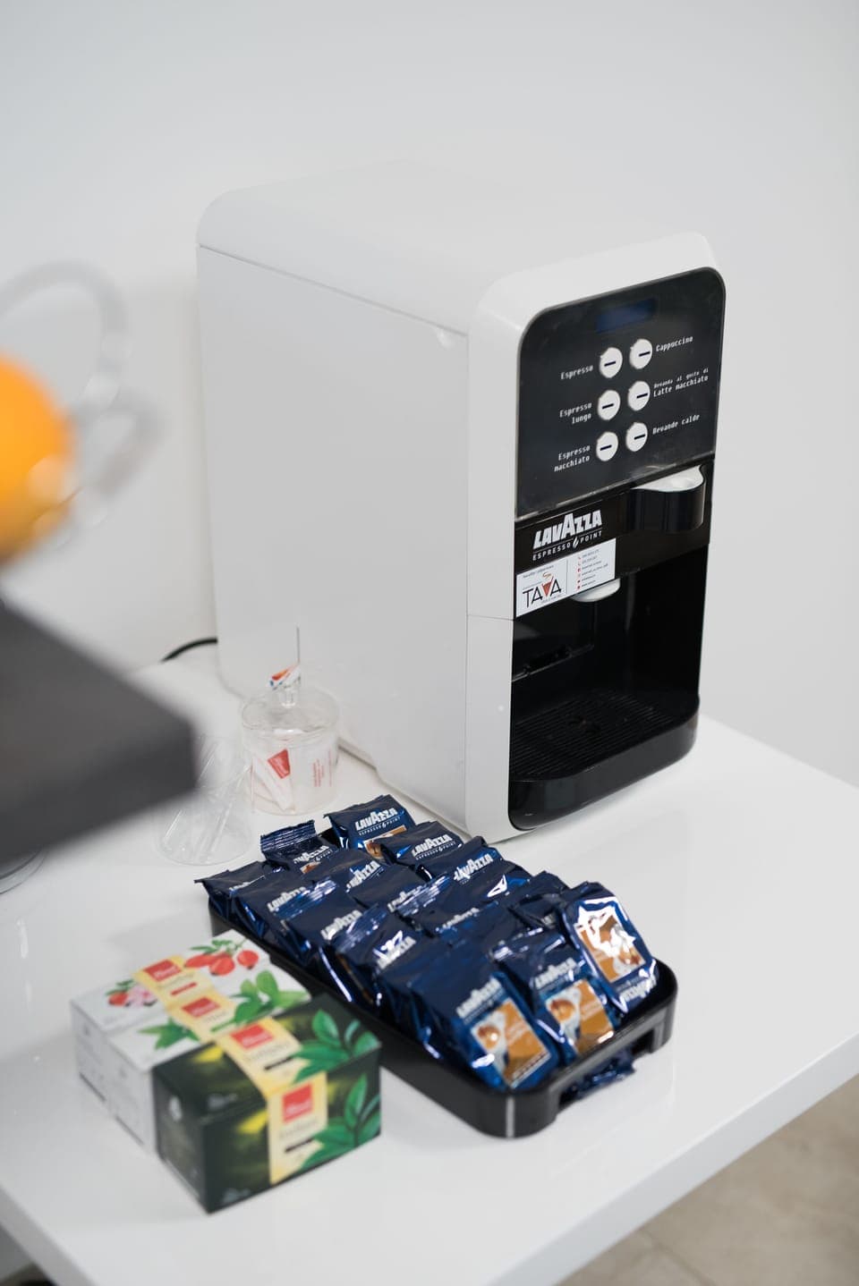 Deluxe Double Room (Lower Ground) | Coffee and/or coffee maker