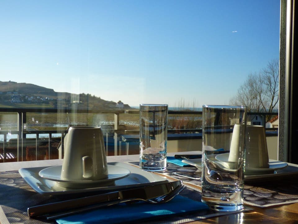 Buffet breakfast on weekends (EUR 16 per person)