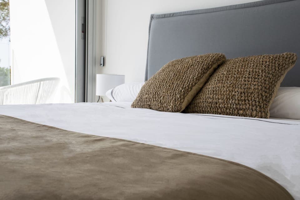 Double Room, Terrace | Desk, soundproofing, free WiFi, bed sheets