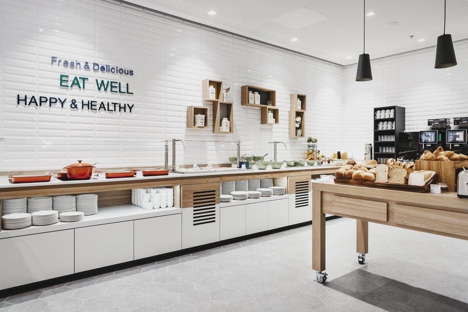 Daily buffet breakfast (EUR 22.00 per person)