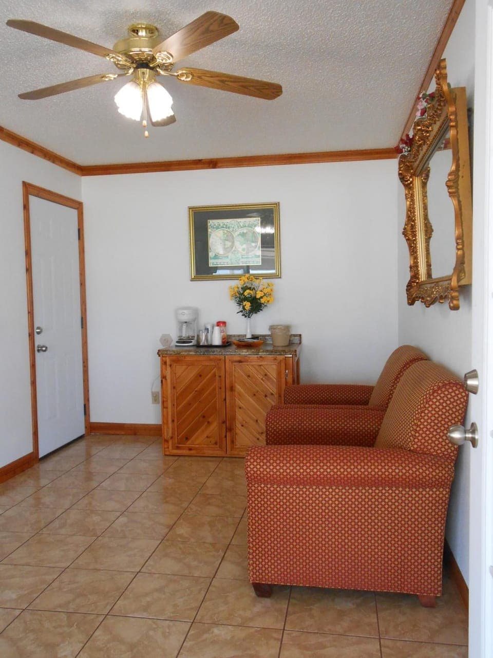 40-inch TV with cable channels