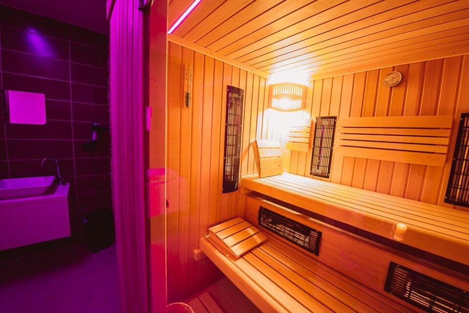 Sauna, sports massages