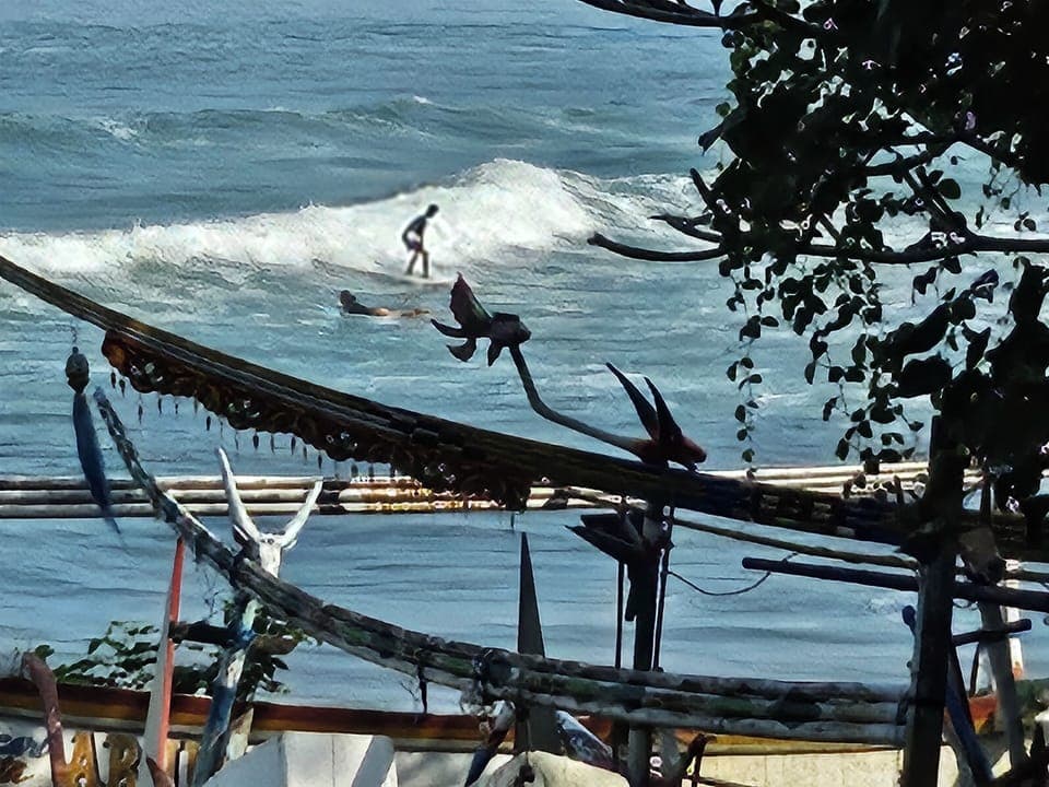 Surfing/boogie boarding