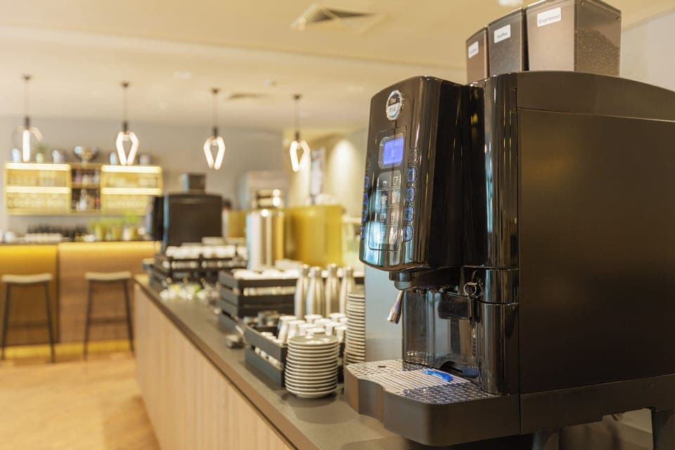 Daily buffet breakfast (EUR 17.00 per person)