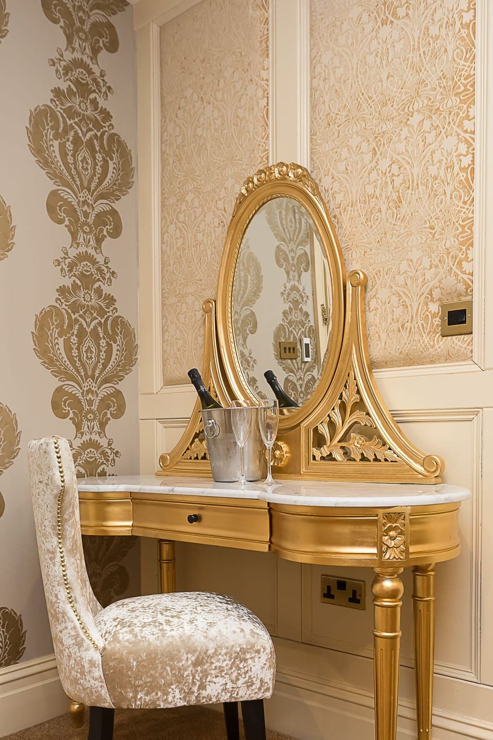 Egyptian cotton sheets, premium bedding, memory foam beds