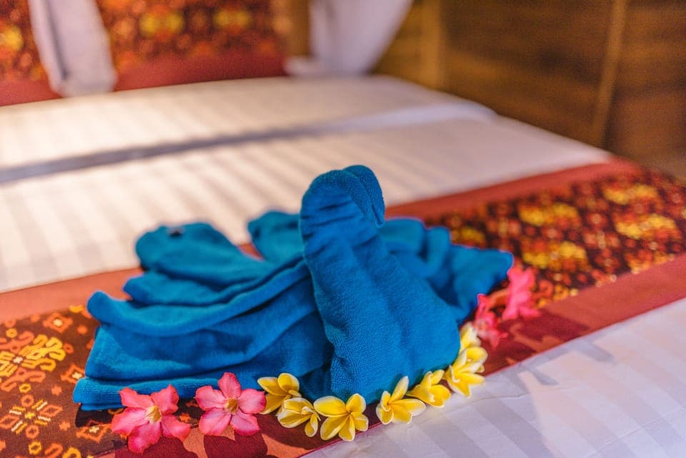 Basic Triple Room | Free WiFi, bed sheets